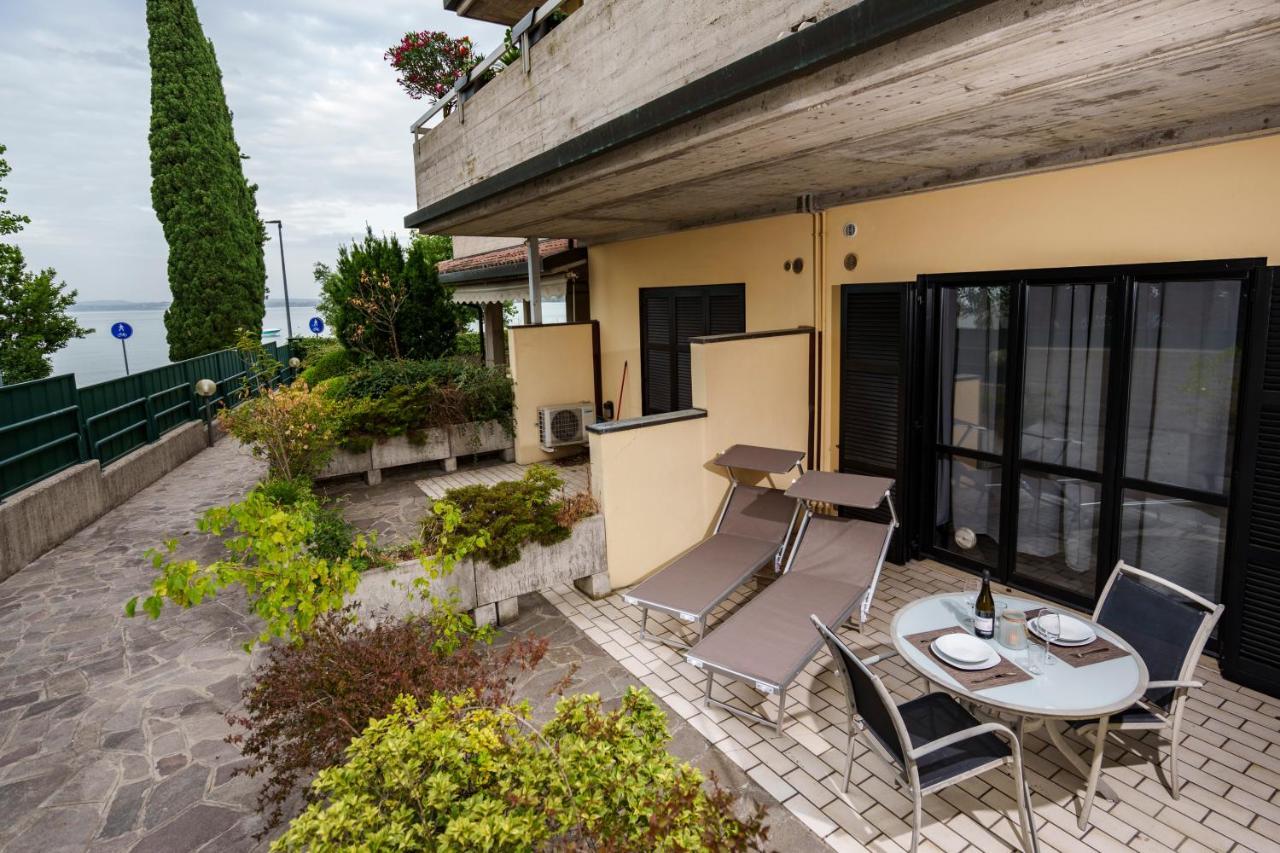 Lake Apartment Primea Sirmione Extérieur photo